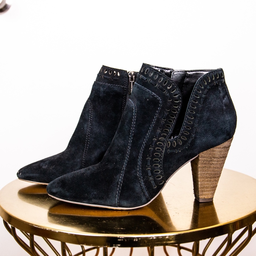 Vince Camuto Reeista Bootie